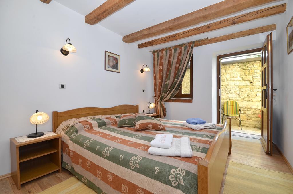 Bella Vista Apartments Motovun Habitación foto